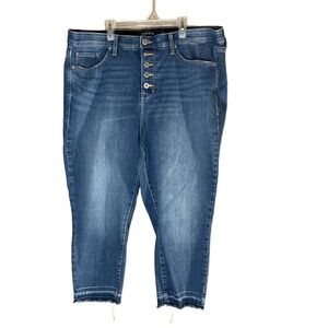 TORRID Plus Size Womens Jeans Size 22 Medium Blue‎ Sky High Skinny Crop Raw Hem